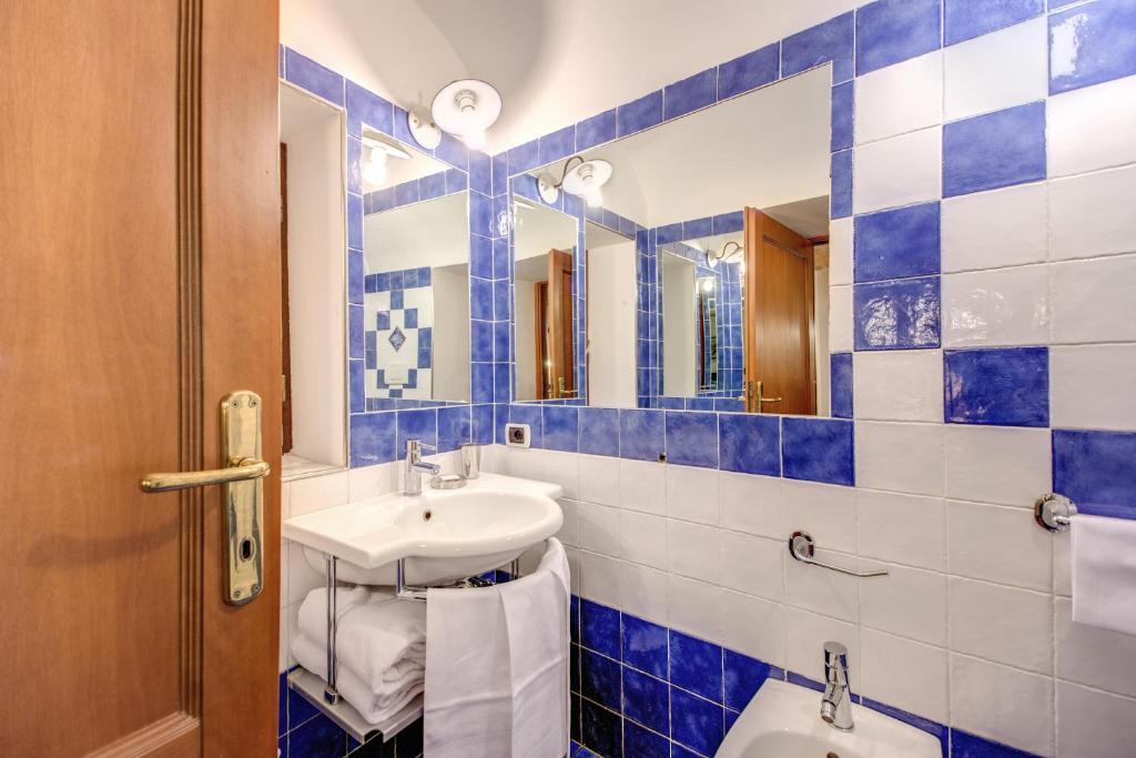 Hotel Gea Di Vulcano 3*