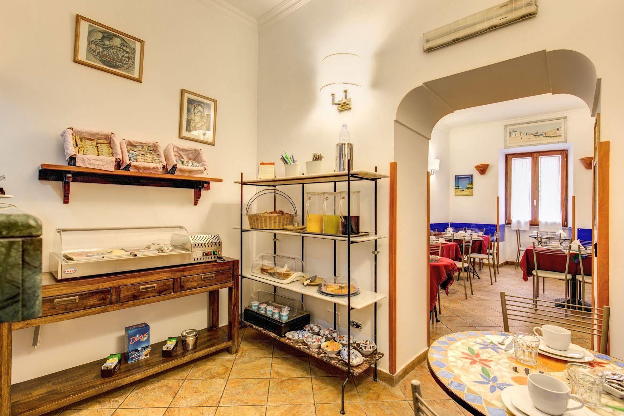 Hotel Gea Di Vulcano 3*