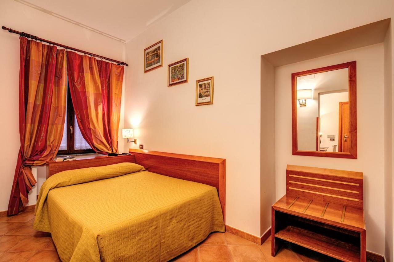 Gea Di Vulcano Roma