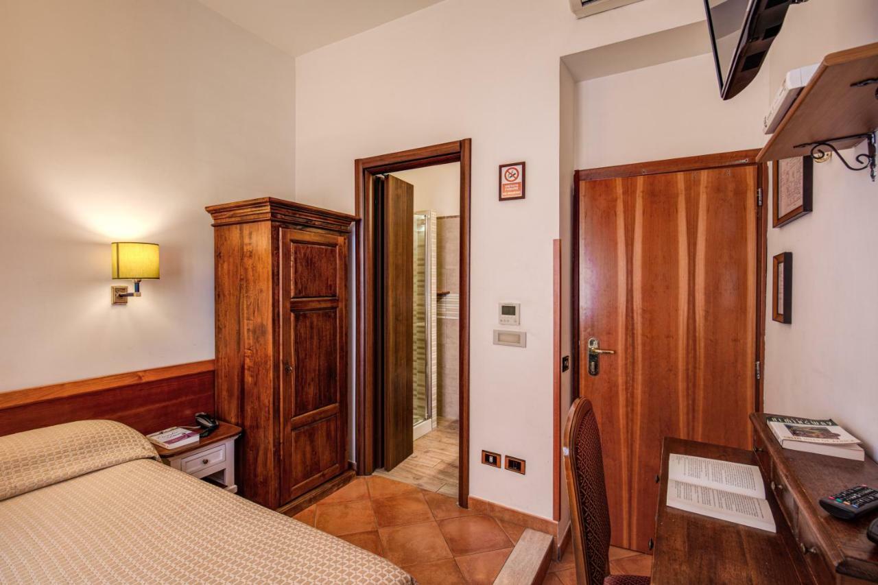 Gea Di Vulcano 3*
